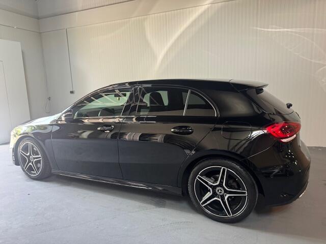 Mercedes-Benz A-KLASSE 180 d AMG BLACK EDITION !! *** Bezichtiging op afspraak ***