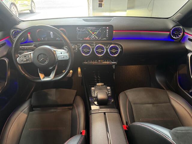 Mercedes-Benz A-KLASSE 180 d AMG BLACK EDITION !! *** Bezichtiging op afspraak ***