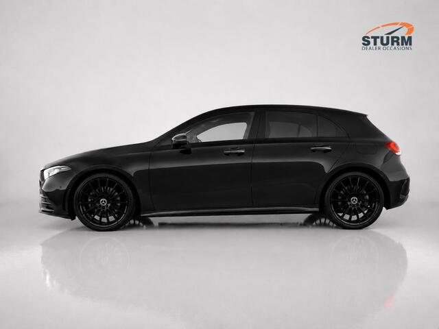Mercedes-Benz A-KLASSE 180 Business Solution AMG Panoramadak + Geheugenstoelen, NL-Auto!