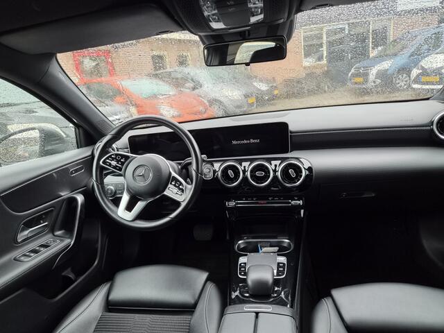 Mercedes-Benz A-KLASSE 180 Bns Solution AMG Automaat