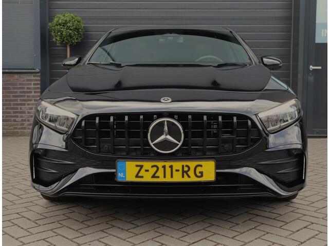 Mercedes-Benz A-KLASSE 250 e Star Edition AMG Line | Pano | ACC | 19 Inch | Stoelverwarming
