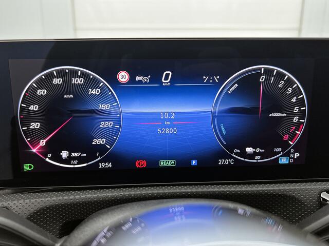 Mercedes-Benz A-KLASSE 250 e Business Plug-In Hybride Parkeerpakket met achteruitrijcamera | Ledkoplampen | Stoelverwarming voor Inclusief 24 maanden MB Certified garantie voor Europa.