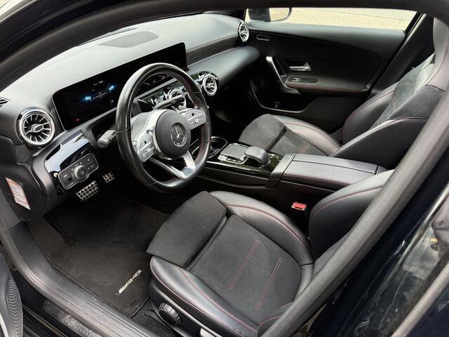 Mercedes-Benz A-KLASSE 200 Business Solution AMG ** Panodak ** LED ** Carplay ** APK 11-2027!! ** Dealeronderhouden