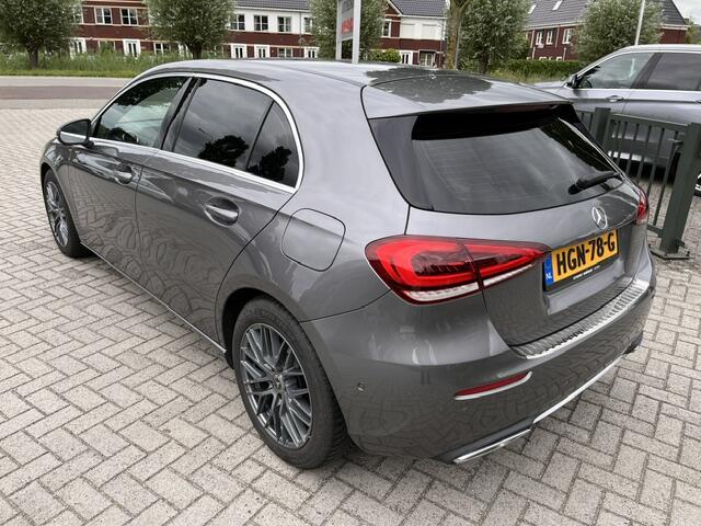Mercedes-Benz A-KLASSE 180 d Business Solution AMG / 147.000km