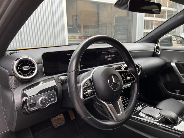 Mercedes-Benz A-KLASSE 180 d Business Solution AMG / 147.000km