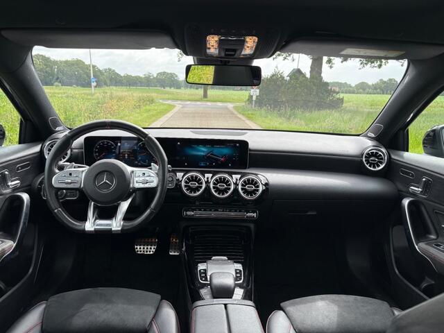 Mercedes-Benz A-KLASSE A35 AMG 4 MATIC / PANO / BURMESTER / CAMERA / VOSSEN