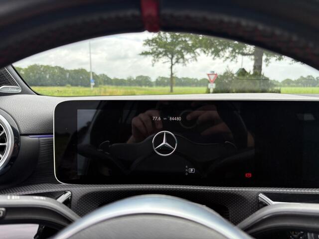 Mercedes-Benz A-KLASSE A35 AMG 4 MATIC / PANO / BURMESTER / CAMERA / VOSSEN