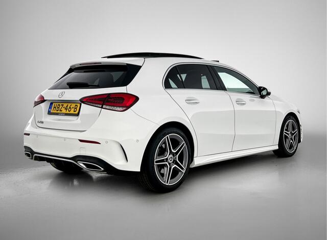 Mercedes-Benz A-KLASSE 250 Premium AMG Line | Stoelverwarming | Memorystoelen | Keyless Entry | Panoramadak | Inclusief 24 maanden MB Certified garantie voor Europa.