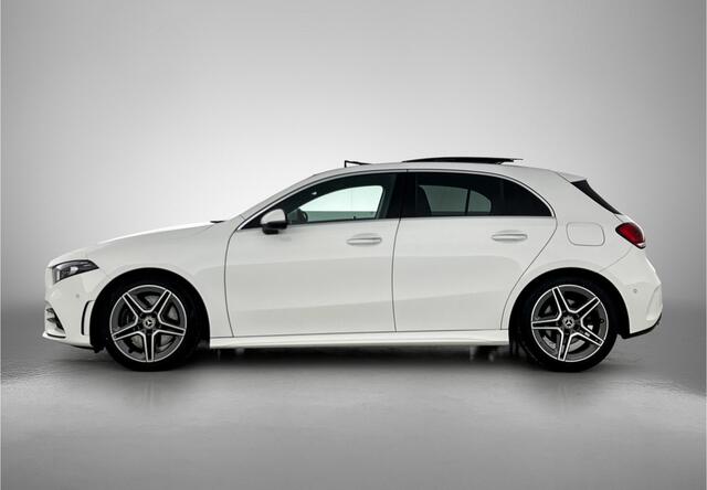 Mercedes-Benz A-KLASSE 250 Premium AMG Line | Stoelverwarming | Memorystoelen | Keyless Entry | Panoramadak | Inclusief 24 maanden MB Certified garantie voor Europa.
