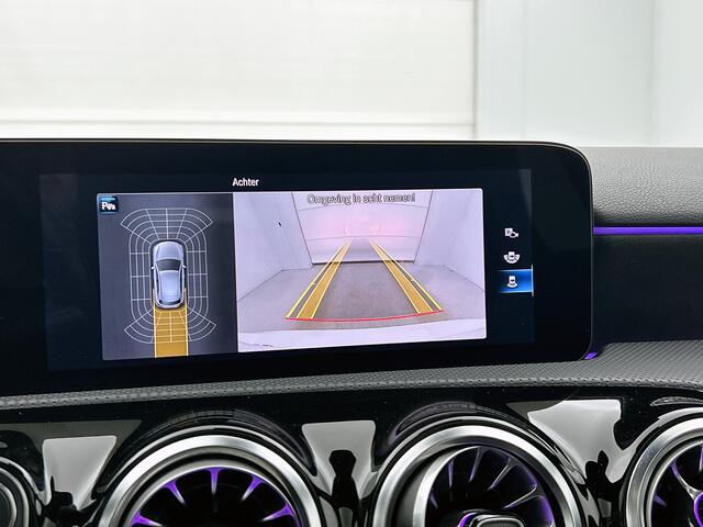 Mercedes-Benz A-KLASSE 250 Premium AMG Line | Stoelverwarming | Memorystoelen | Keyless Entry | Panoramadak | Inclusief 24 maanden MB Certified garantie voor Europa.