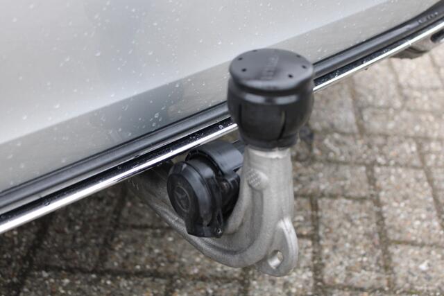 Mercedes-Benz A-KLASSE 250e AUT8 Luxury Line (FACELIFT) LEDER SFEER NAVI TREKHAAK