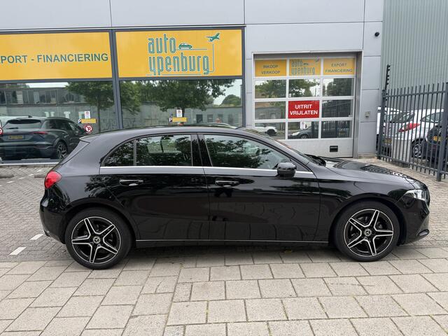 Mercedes-Benz A-KLASSE 180 Premium Automaat * 87.785 Km * Wide Screen * Navi * Climatronic * Led *