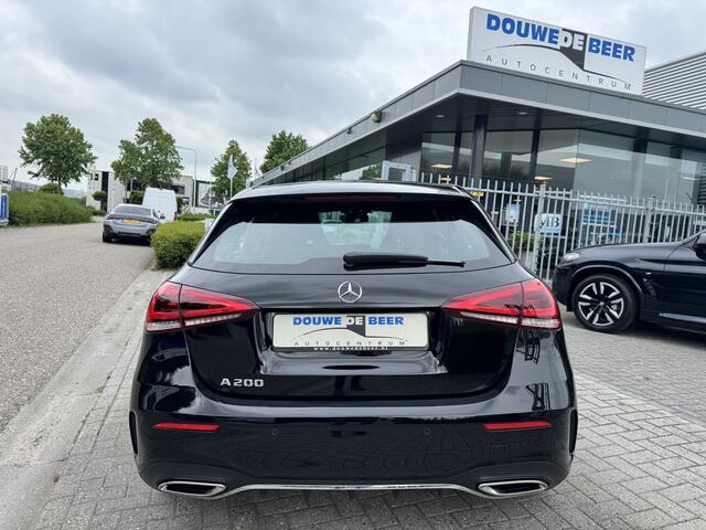 Mercedes-Benz A-KLASSE 200 AMG Line