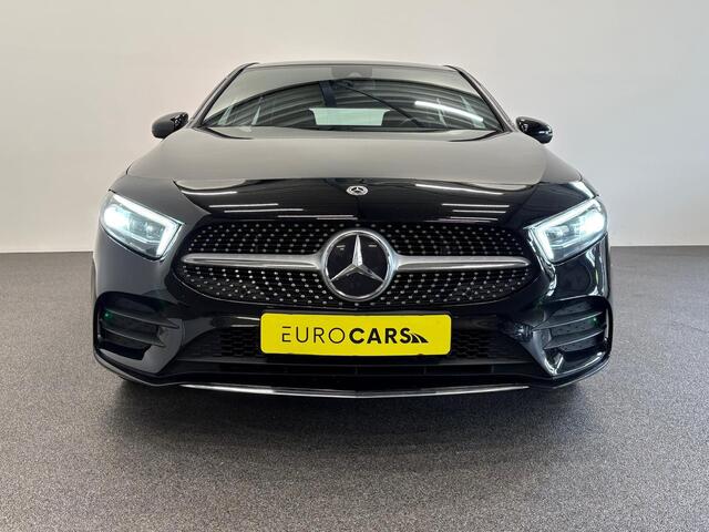 Mercedes-Benz A-KLASSE 250 e AMG Line Panoramadak Cruise Control Full LED Matrix PDC VA+Camera 18" Velgen Side Assist Trekhaak Stoelverwarming