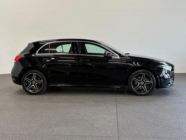 Mercedes-Benz A-KLASSE 250 e AMG Line Panoramadak Cruise Control Full LED Matrix PDC VA+Camera 18" Velgen Side Assist Trekhaak Stoelverwarming
