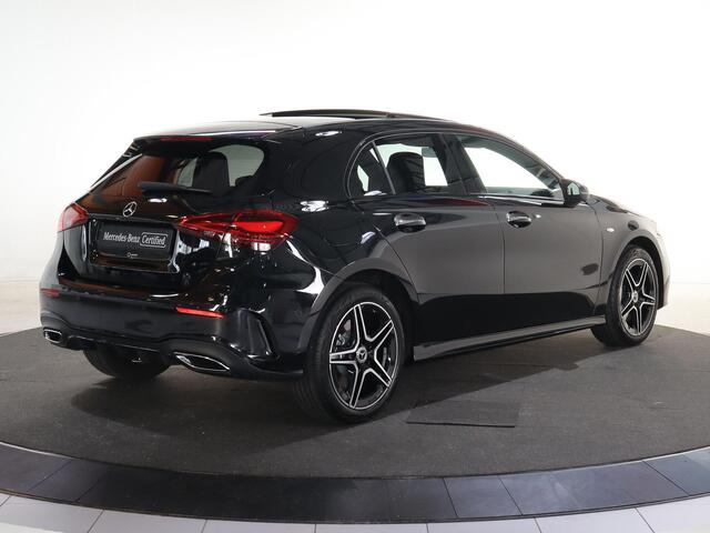Mercedes-Benz A-KLASSE 250e Business Solution AMG | Panoramaschuifdak | Night | Achteruitrijcamera| Stoelverwarming voor | LED koplampen |