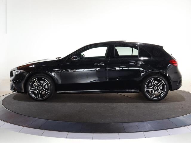 Mercedes-Benz A-KLASSE 250e Business Solution AMG | Panoramaschuifdak | Night | Achteruitrijcamera| Stoelverwarming voor | LED koplampen |