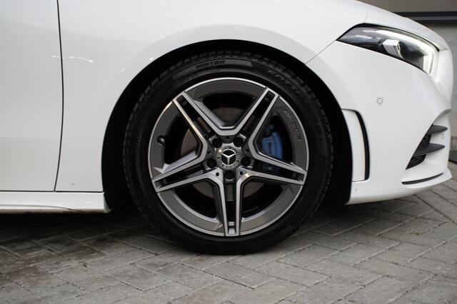 Mercedes-Benz A-KLASSE 200 Bns Sol. AMG Upg