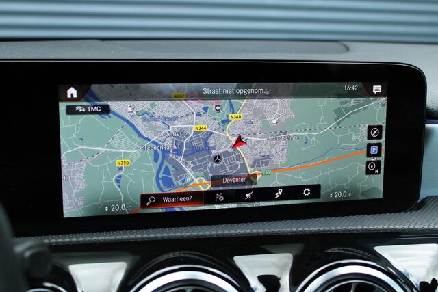 Mercedes-Benz A-KLASSE 250 e AMG Line Sfeerverlichting Camera Stoelverwarming