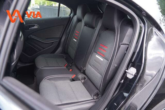Mercedes-Benz A-KLASSE 200 AMG | PDC | ECC | LED | Halfleer | Camera | Stoelverw. | Cruise |