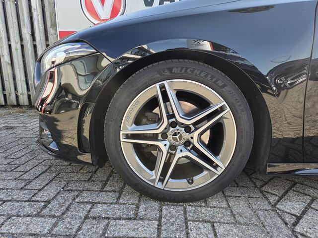 Mercedes-Benz A-KLASSE 200 Launch Edition Premium AMG Line 18"/Dodehoek/Keyless/360 camera/Sfeerverlichting/Climate/Apple Carplay & Android Auto