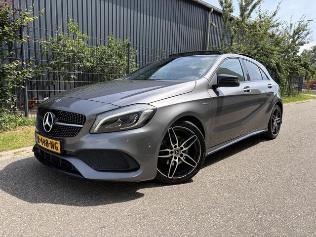 Mercedes-Benz A-KLASSE 200 Motorsport Edition / AUTOMAAT / AMG / PANORAMADAK / NAVI / HARMAN KARDON / 132dkm!