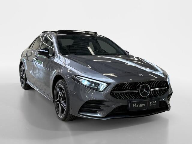 Mercedes-Benz A-KLASSE 250 e Business Solution AMG Limited I Panoramadak I Elek. Trekhaak I Widescreen I Alcantara I Sfeerverlichting
