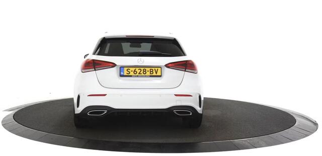 Mercedes-Benz A-KLASSE 180 AMG Line Navigatie / Cruise