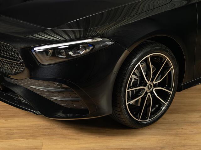 Mercedes-Benz A-KLASSE Hatchback 250 e Business Solution AMG Premium PLUS | Panorama dak