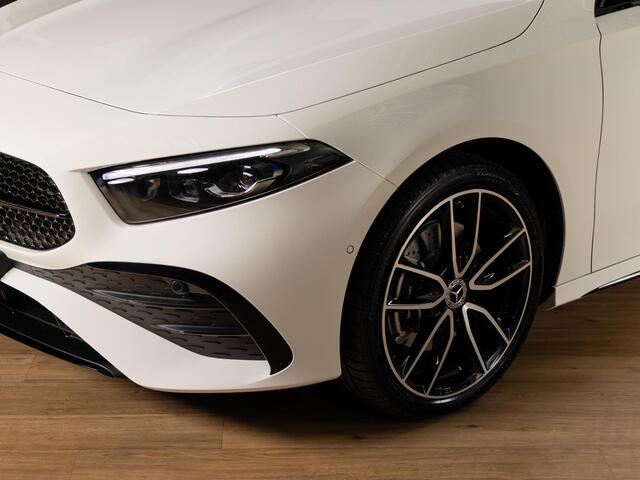 Mercedes-Benz A-KLASSE Hatchback 250 e Business Solution AMG Premium Plus | Panorama dak