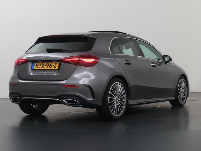 Mercedes-Benz A-KLASSE 180 Star Edition AMG Line LIMITED | Panoramaschuifdak | Head-up display | Multibeam LED | Elektrisch voorstoelen met geheugen