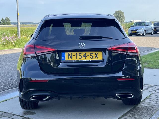 Mercedes-Benz A-KLASSE 250 e Premium Plus AMG Leder bekleding Breedbeeld