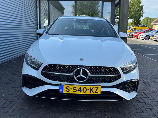 Mercedes-Benz A-KLASSE 180 AMG Line