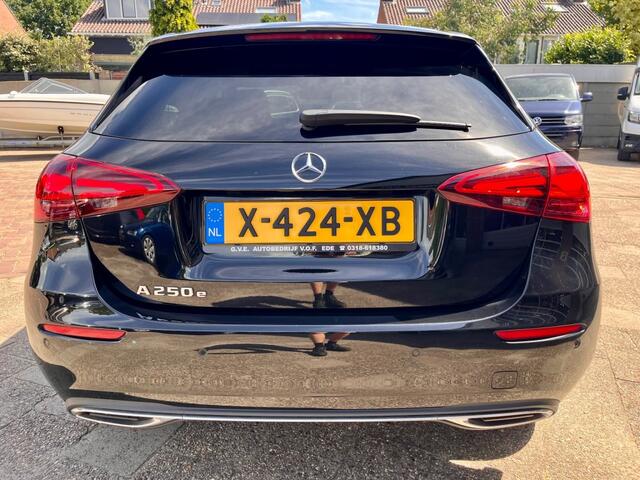 Mercedes-Benz A-KLASSE 250 E BUSINESS LINE PLUG IN HYBRID NAP LOGISCH.