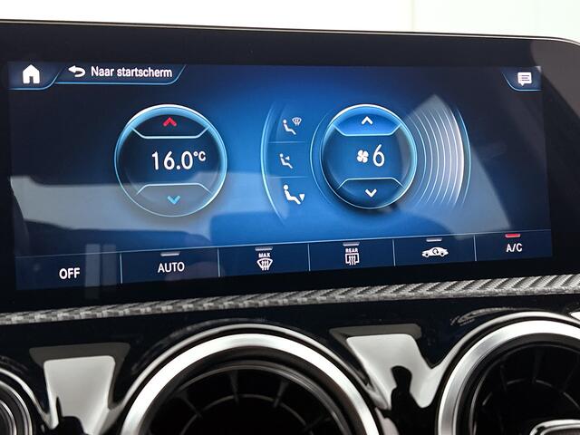 Mercedes-Benz A-KLASSE 180 Style Limousine Automaat | Achteruitrijcamera | Navigatie | Stoelverwarming | Cruise control | Inclusief 24 maanden MB Certified garantie voor Europa.