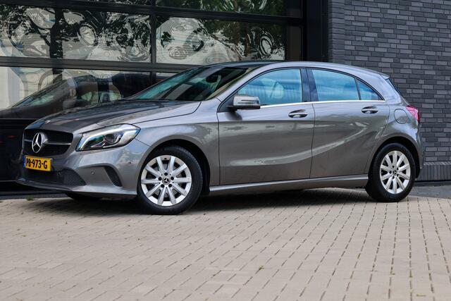 Mercedes-Benz A-KLASSE 160 Ambition | NAP | DEALER ONDH | STOELVERW | SENSOREN V&A | NAVI |