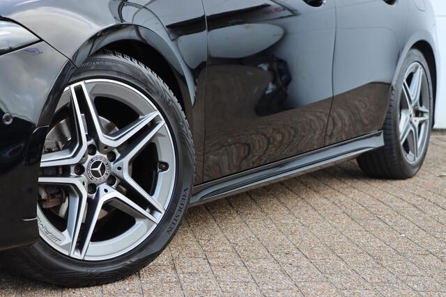 Mercedes-Benz A-KLASSE 180 Business Solution AMG 136pk Automaat