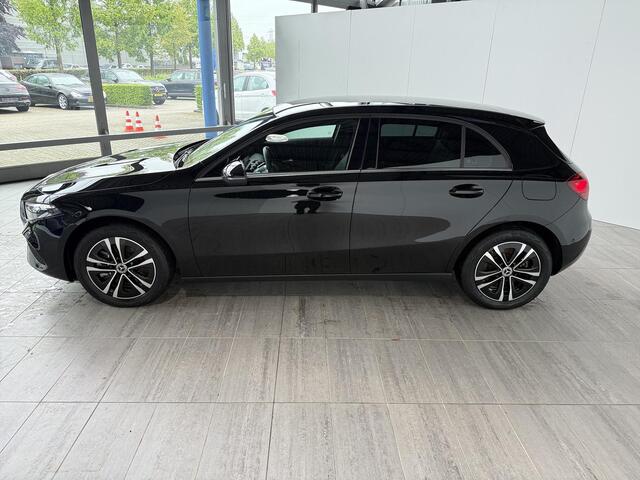 Mercedes-Benz A-KLASSE 250 e Star Edition | Distronic | Apple CarPlay | Achteruitrijcamera | Stoelverwarming |