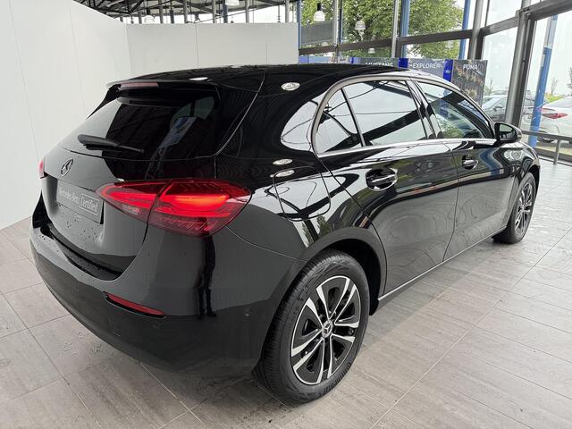 Mercedes-Benz A-KLASSE 250 e Star Edition | Distronic | Apple CarPlay | Achteruitrijcamera | Stoelverwarming |