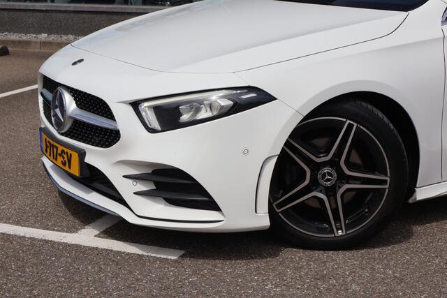 Mercedes-Benz A-KLASSE 180 Business Solution AMG l Automaat l Camera l Tempomaat l Stoelverwarming l Led High Perfromance I Zit comfort pakket l Smartphone integratie pakket l