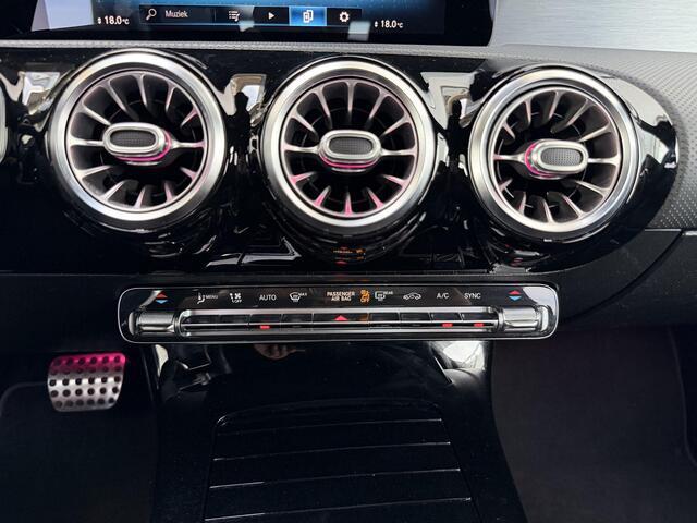 Mercedes-Benz A-KLASSE 180 Business Solution AMG
