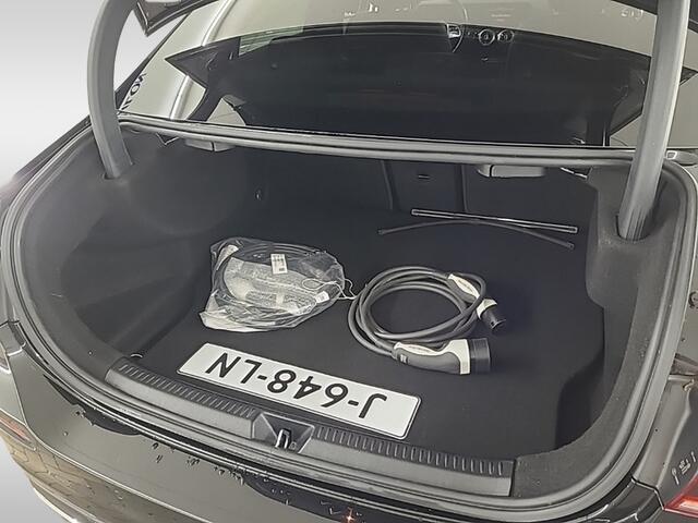 Mercedes-Benz A-KLASSE 250 e Business Solution Luxury Limited 1e-Eig. & Dealer-Onderh. BOVAG-Garantie. NL-Auto.