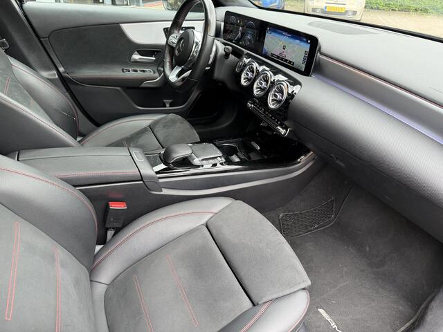 Mercedes-Benz A-KLASSE 250 e Business Solution AMG Limited PANORAMADAK | CAMERA | SENSOREN | SFEER | ELEKTRISCHE STOELEN | STOELVERWARMING | CRUISE | NAV | APPLE CARPLAY / ANDROID AUTO |