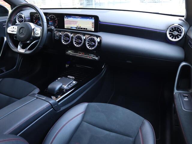 Mercedes-Benz A-KLASSE 180 AMG Line