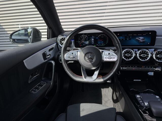 Mercedes-Benz A-KLASSE 250 e AMG Limited |Pano|Memory|Trekhaak|