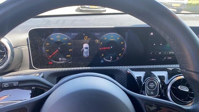Mercedes-Benz A-KLASSE 160 Business Solution | A-Camera | Trekhaak | Widescreen |