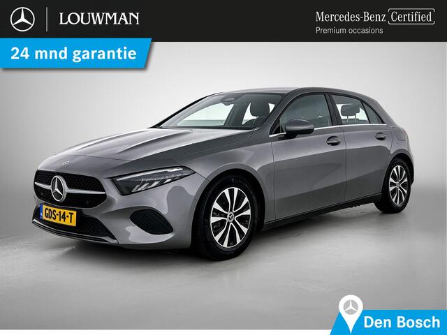Mercedes-Benz A-KLASSE 180 Star Edition Led Koplampen | Parkeerpakket met achteruitrijcamera | Dodehoekassistent | Elektrisch inklapbare buitenspiegels. Inclusief 24 maanden Mercedes-Benz Certified garantie voor Europa.
