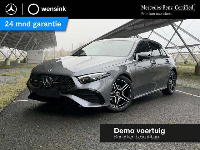 Mercedes-Benz A-KLASSE 180 Business Solution AMG | Night | Panoramaschuifdak | Sfeerverlichting | Achteruitrijcamera | MULTIBEAM LED | Stoelverwarming |