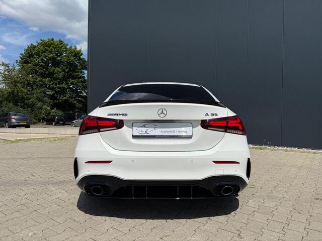 Mercedes-Benz A-KLASSE AMG 35 4MATIC schaalst. Aero pakket Burmester