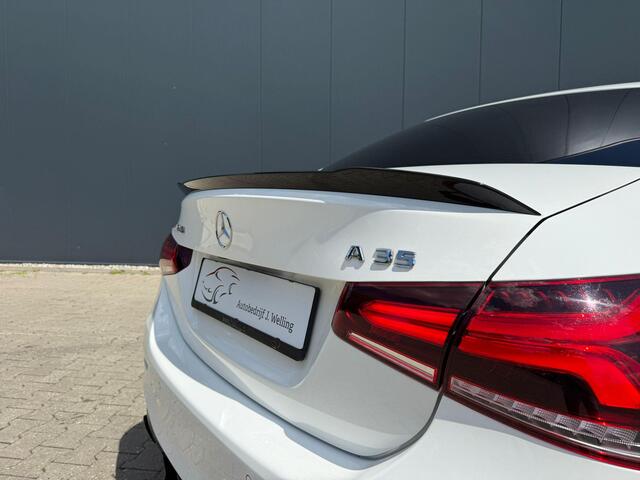 Mercedes-Benz A-KLASSE AMG 35 4MATIC schaalst. Aero pakket Burmester